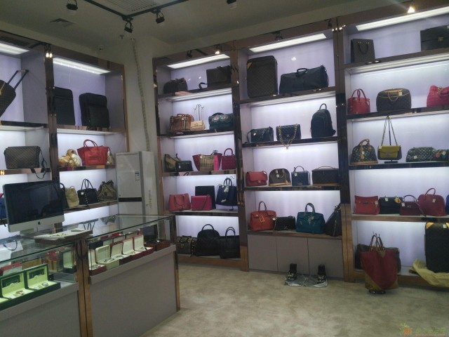 北京回收二手手表包包首饰金银珠宝