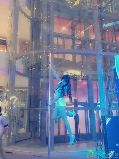 深圳最具有实力的钢管舞培训，尽在华晨国际舞蹈