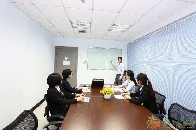 小型会议室分布在南山、罗湖、福田各大商圈