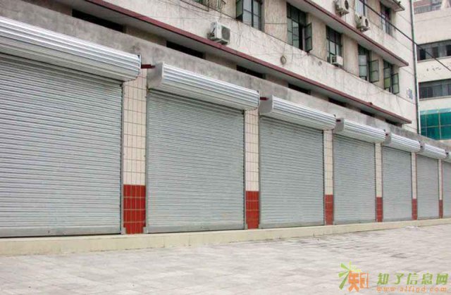 菜户营安装电动卷帘门换电机