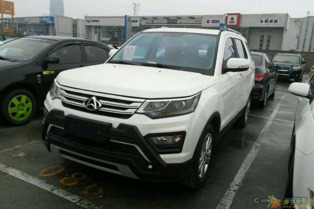 仅需1万八即可拥有 国产路虎超强七座车