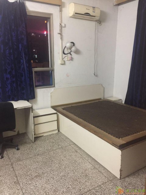 南坪后堡5-8-2 诚招租客 男女不限