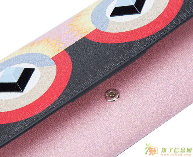 芬迪 女士多色拼色牛皮铆钉单肩包广州皮具城