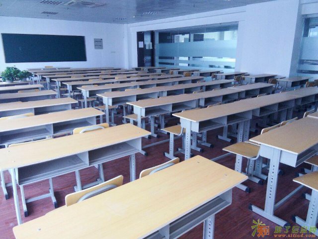 荟众教育暑假免费自习室预约中