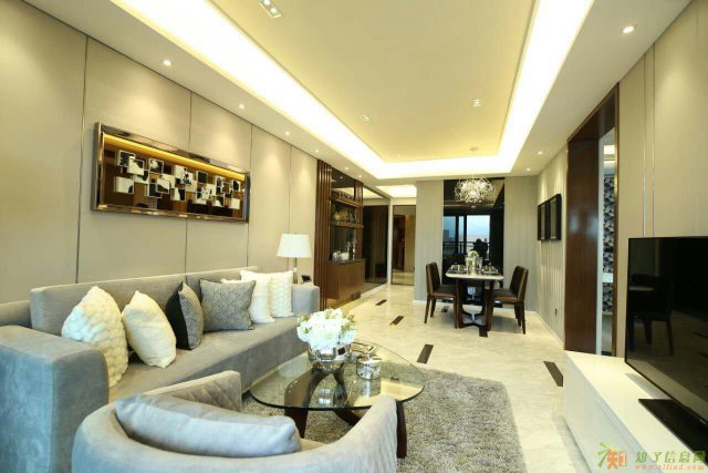 深圳龙岗坂田五和地铁站农民房小产权房