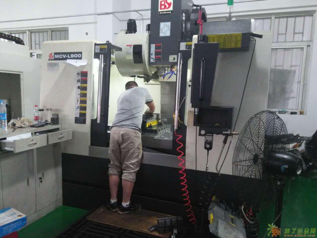 北京回收数控机床，回收二手机床