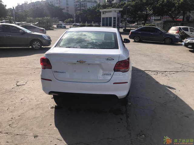 微信订车更优惠!商务配驾 大巴包车 接送机站