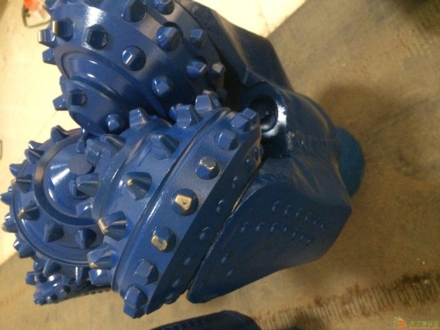 MJ127 三牙轮钻头