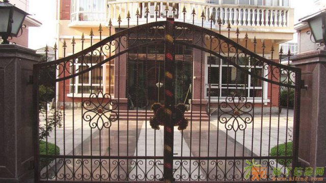 天津鐡兿大门鐡兿围栏鐡兿楼梯充分满足你的个性化需求