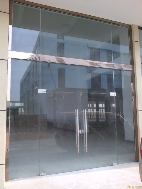石景山安装玻璃门苹果园玻璃维修