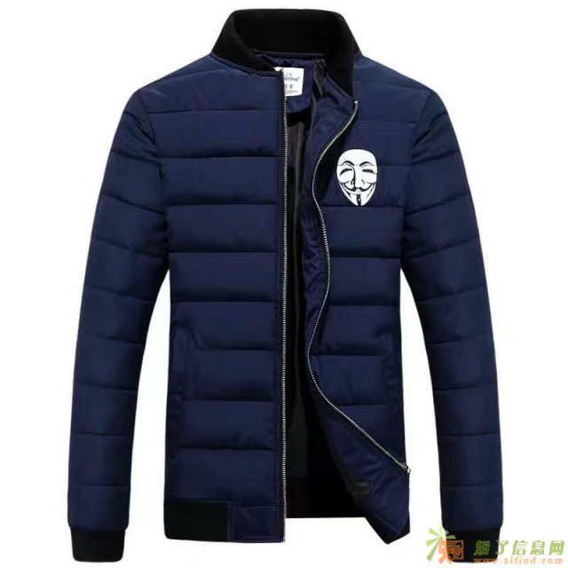 外贸服装档口夏季清仓，杂款羽绒服，T恤便宜外贸