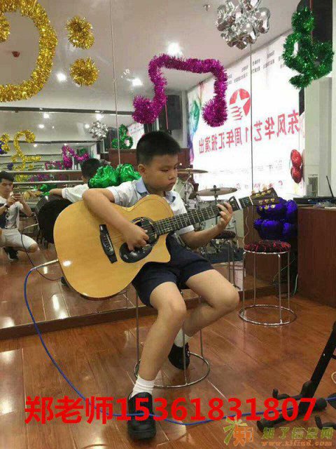 福田音乐乐器培训架子鼓钢琴吉他古筝培训火热招生中