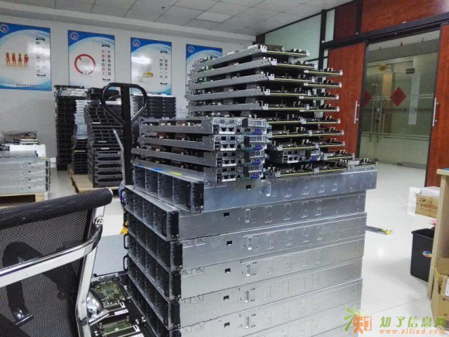 戴尔服务器 R815