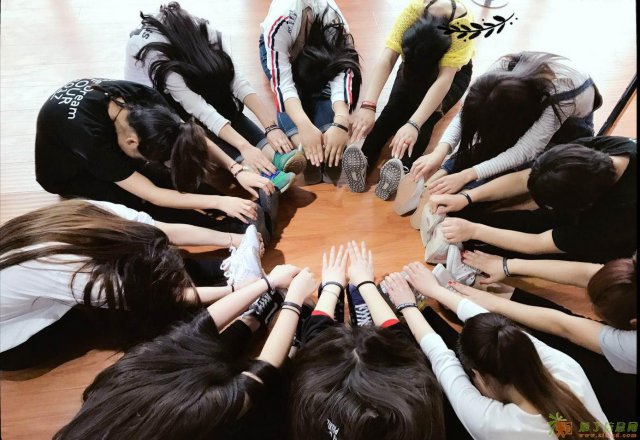 西安莲湖区舞蹈培训学校专业爵士舞爵士舞教练班培训