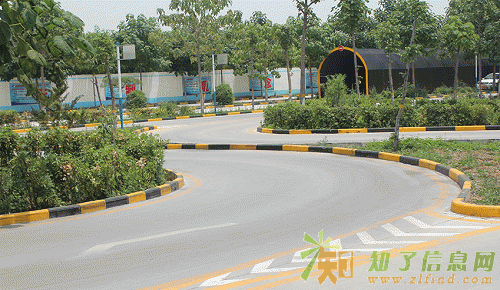 绿意盎然的西安宇星驾校