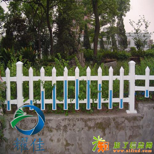 pvc草坪围栏生产厂家用于点缀庭院绿地园林小径耀佳
