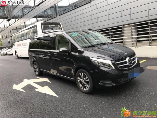 奔驰V260L加长版 商务车租赁 租埃尔法市内用车