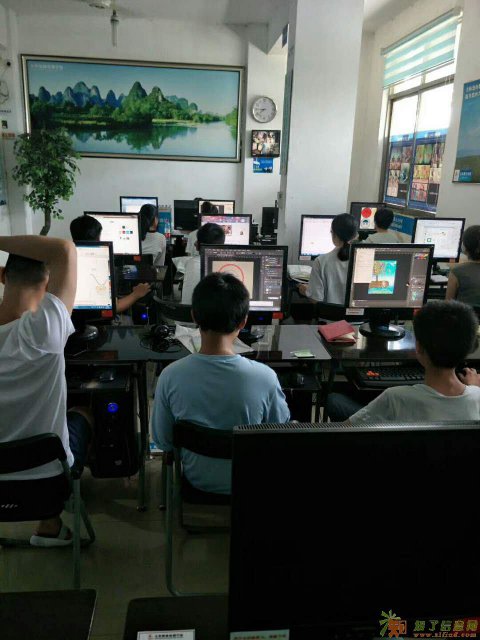 你想不加班拿高薪嘛就到方舟零基础电脑培训短期速成