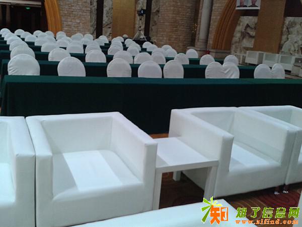 大量出租活动沙发、桌椅