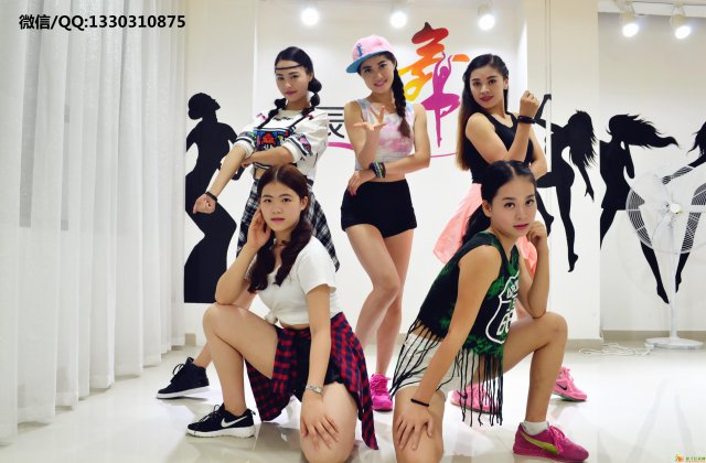 深圳宝安专业爵士舞培训学校，舞动青春，舞动自我
