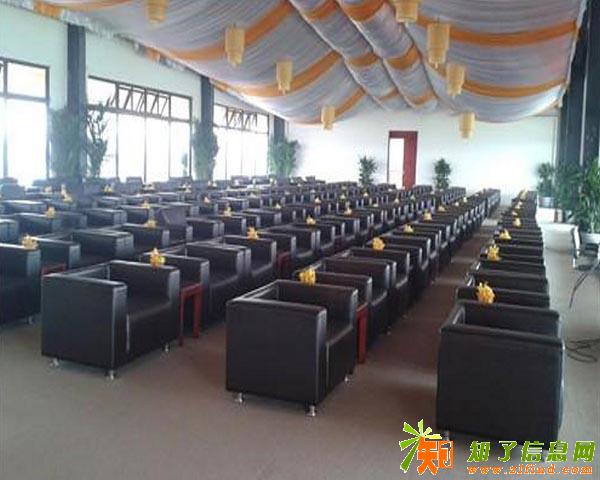 成都家具租赁沙发租赁桌椅租赁就选专业的供应商龙铭