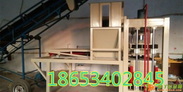 广受商家欢迎的重庆膨胀珍珠岩水泥外墙保温板设备厂家