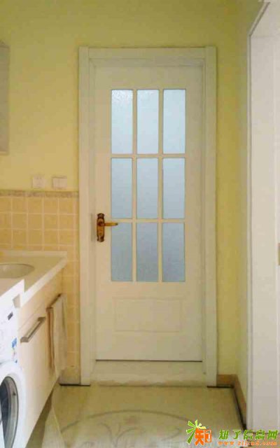 厕所门不能对大门，进户时他就对着了，咋办?