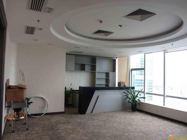 写字楼出租，业主放租，高层物业，可注册公司