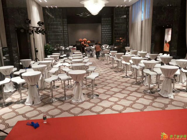 做活动租赁吧桌吧椅，洽谈桌椅，宴会桌椅就选龙铭