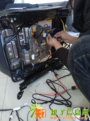 鑫易得汽车座椅电动四向腰托