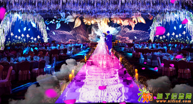 追求完美的你们，需要一场3D全息婚礼！