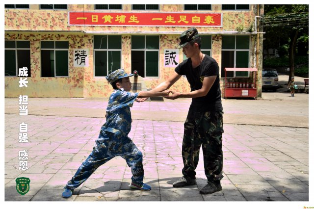 2018广州黄埔军校 军事+拓展 冬令营报名