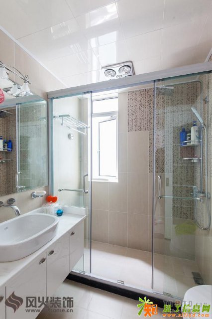 南昌专业维修门窗维修木门维修玻璃门换地弹簧及拉手等