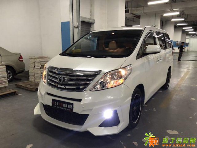 丰田埃尔法出租 保姆车租赁 埃尔法商务接待