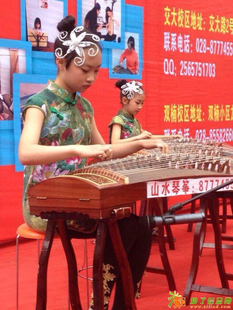 成都古筝培训一对一专业老师指导