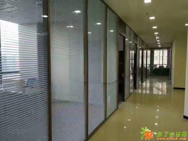 凯旋城纯写字楼 繁华地段性价比高