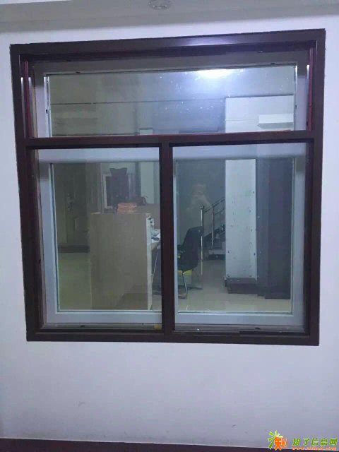 西青区安装卷帘门，安装玻璃门，安装防火门