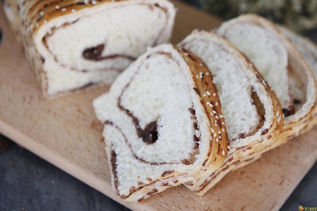 烘焙常识|天气变冷怎样让面包更好的保持柔软度