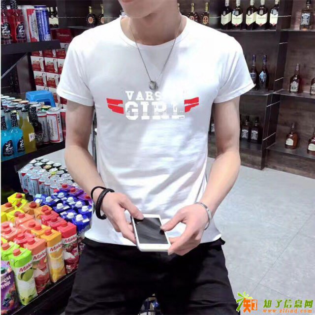 库房搬迁几万件短袖衣服裤子混批1000元起