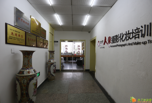 济南婚纱后期设计培训 数码设计