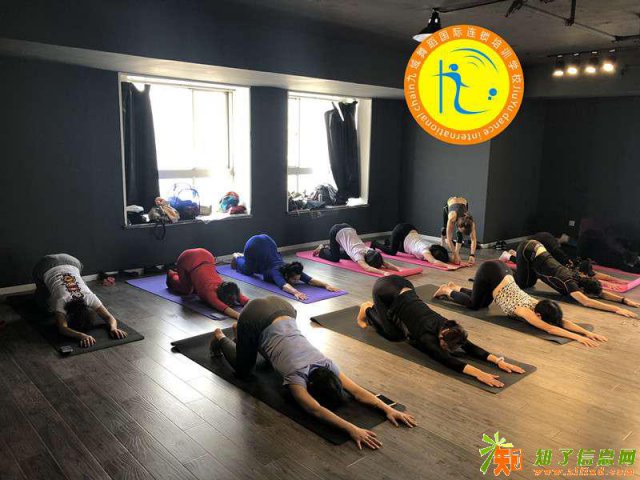 南京哪家教爵士舞专业，南京九域舞蹈培训学校