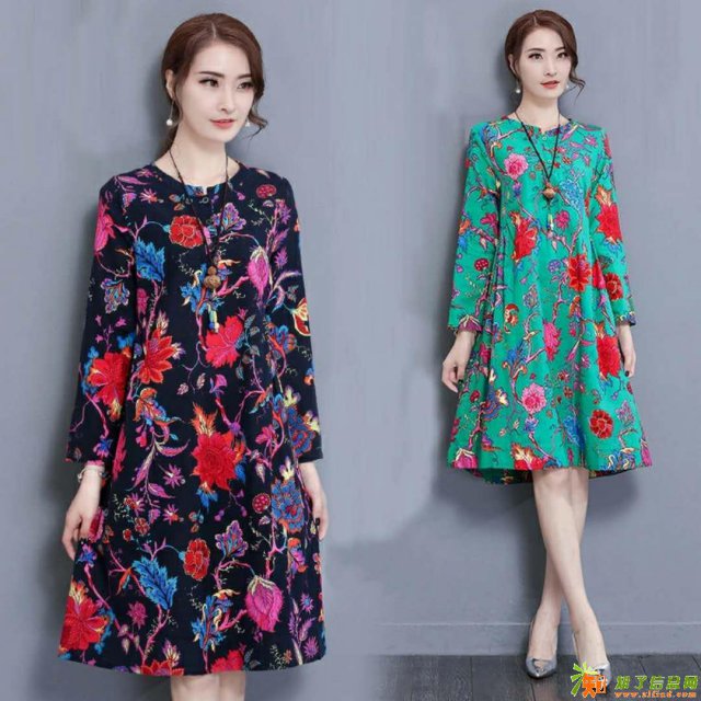 地摊耍卖各种外贸服装男装女装老年装