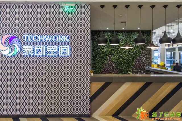 2号线金科路地铁站长泰广场泰创空间内侧间