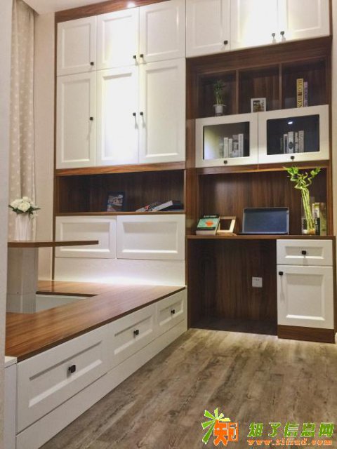 广州进口板材全屋定制多功能榻榻米升降机衣柜书柜