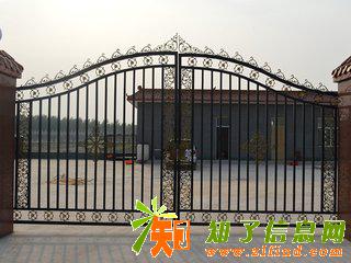 天津宁河县安装铁艺围栏铁艺大门铁艺围墙厂家