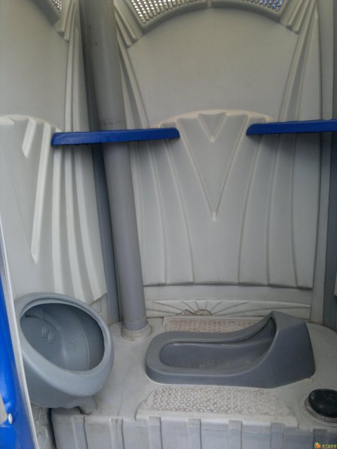 出租出售移动厕所及办公箱