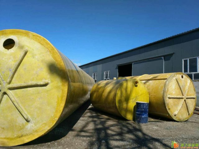 哈尔滨专业生产基地厂家直销玻璃钢化粪池