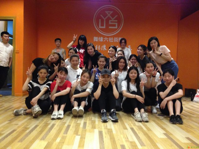 江夏附近哪里有HIHOP培训江夏专业HipHop