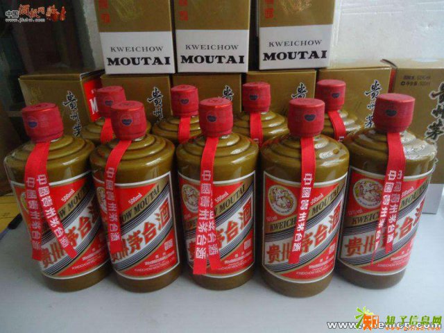 高价回收1994年茅台酒价格 回收整箱飞天茅台酒