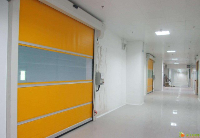 专业维修天津防火卷帘门，电动门，车库门快速卷帘门